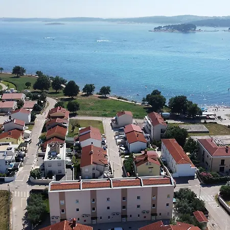 4 Bedroom In * Medulin