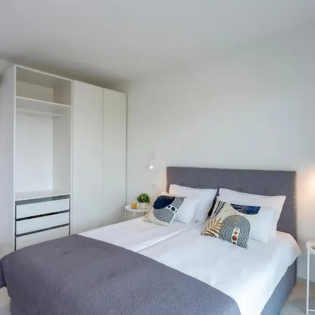 4 Bedroom In Medulin
