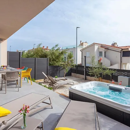 4 Bedroom In Medulin