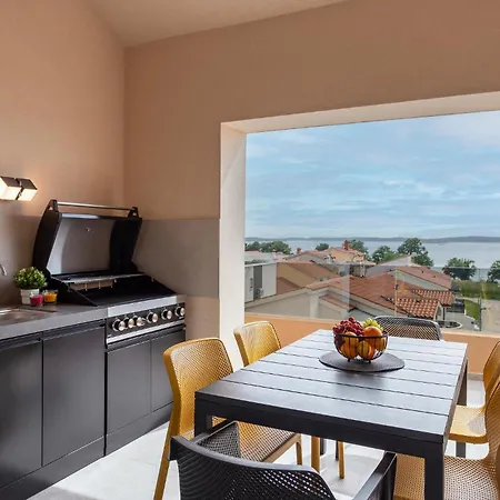 4 Bedroom In Medulin